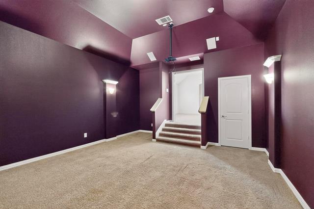 Building Photo - 16157 Meadow Spring Dr