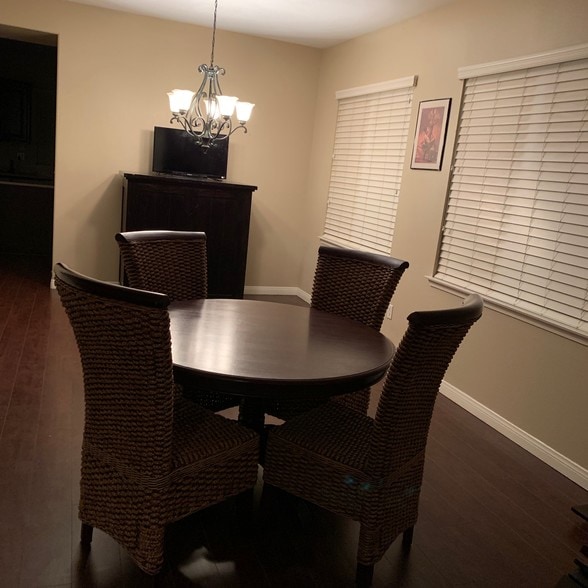 Family room - 9810 Grey Goose St