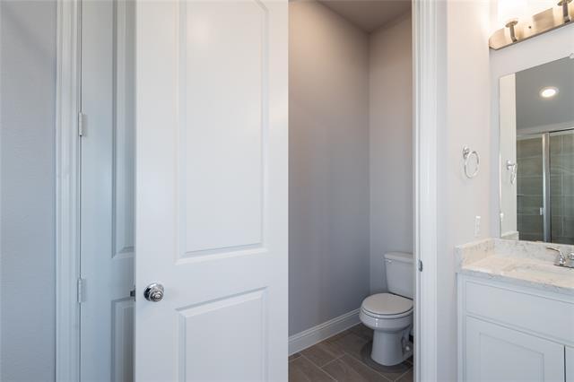 Building Photo - 801 Newberry Ln