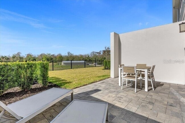 Building Photo - 788 Driving Range Ct