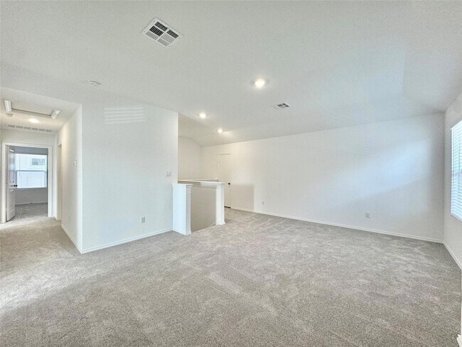 Building Photo - 1316 Acorn Oak Dr