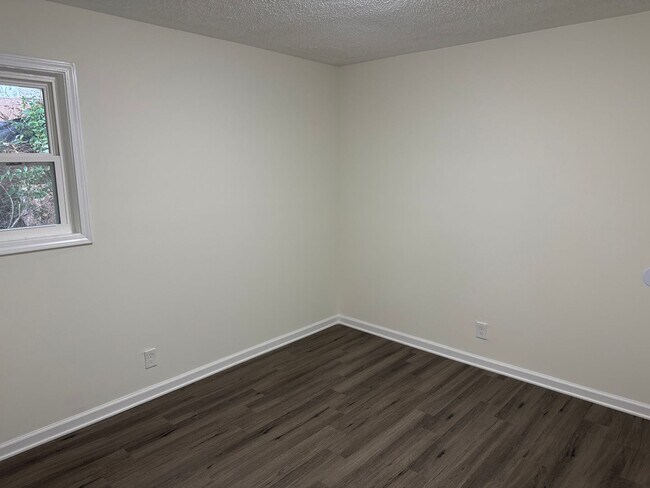 Building Photo - Home for rent! $1,450 - 4 bedroom