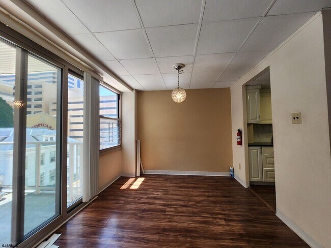 Building Photo - 2834 Atlantic Ave