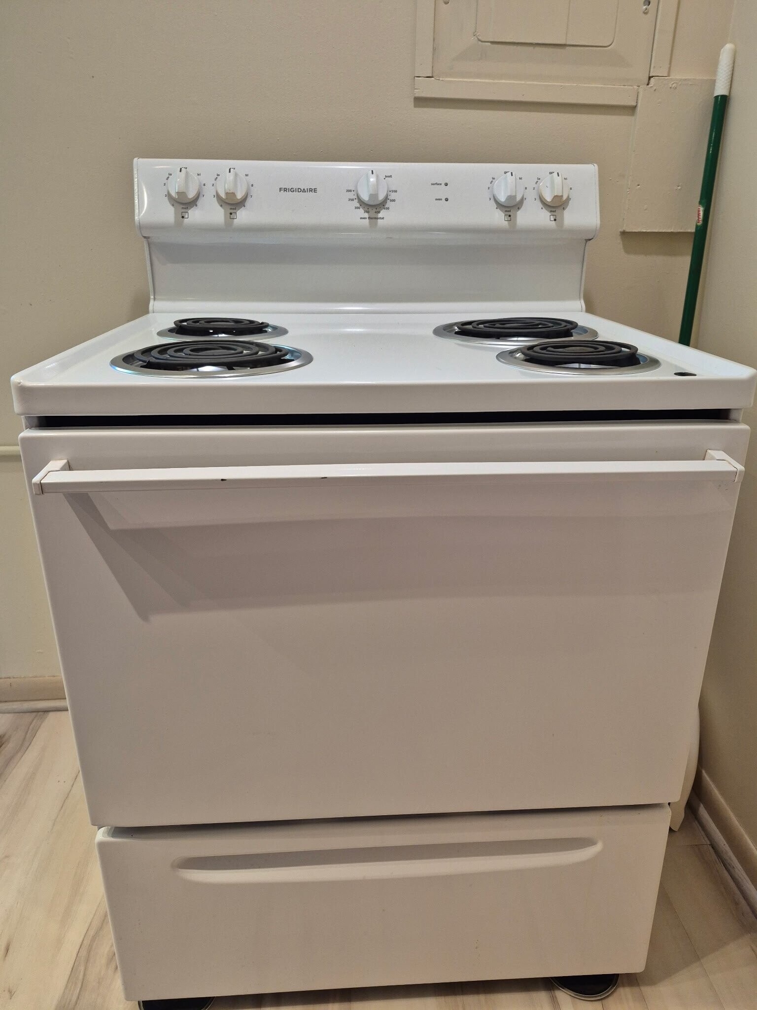 Building Photo - 81 W North St