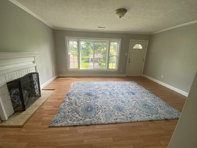 Living room from dining room view - 776 Valley Dr