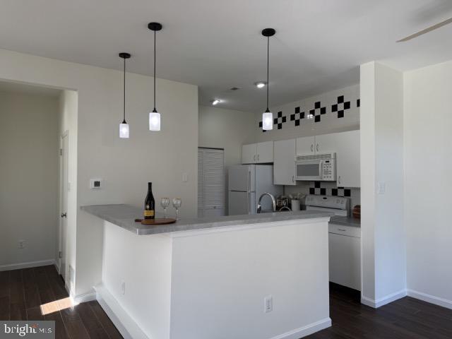 Building Photo - 1101 Barbara's Ct