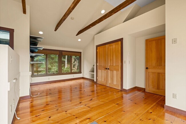 Building Photo - 35 Merrimac St