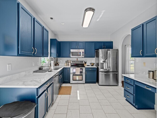 Building Photo - Shetland Farms