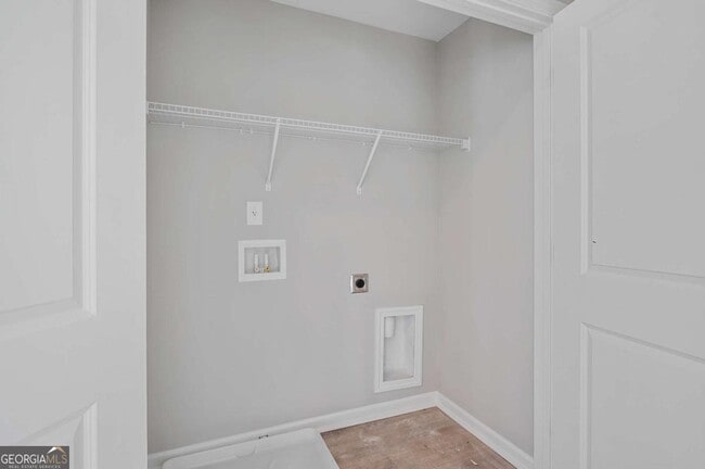 Building Photo - 2832 Laurel Ridge Cir
