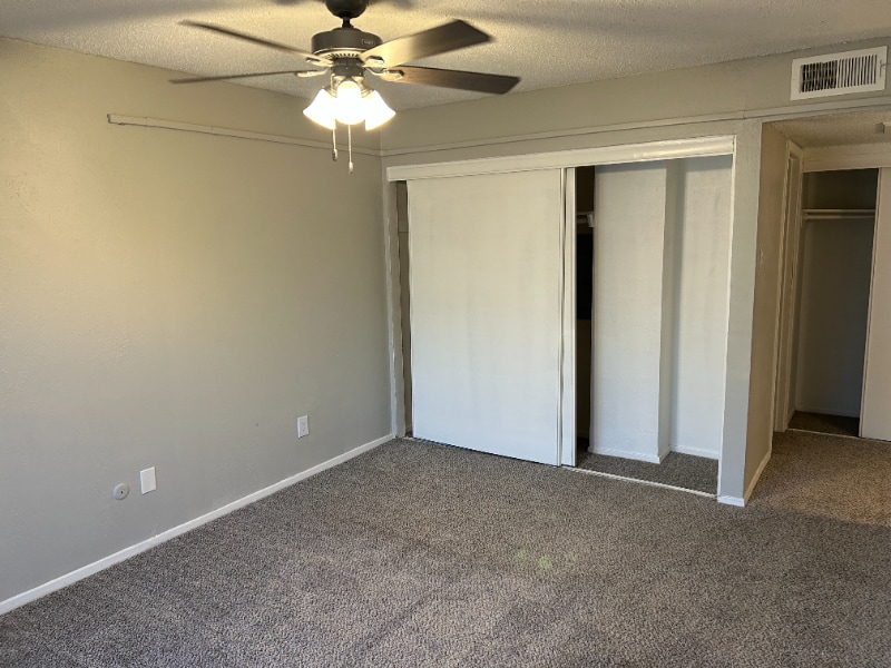 Building Photo - 3754 W Buckingham Rd