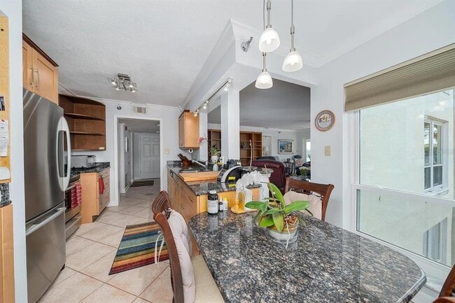 Building Photo - 206 Quayside Cir