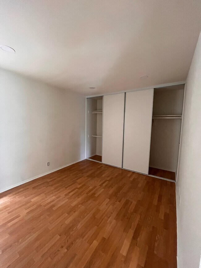 Building Photo - 245 Orange Blossom