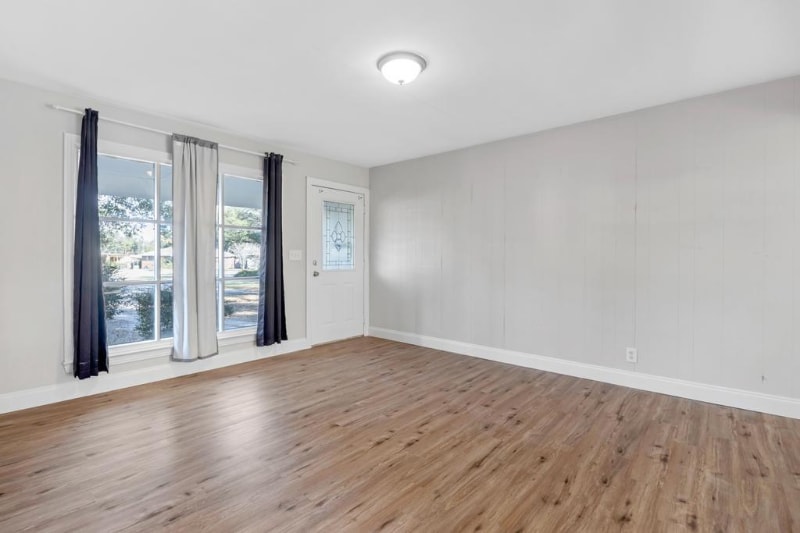 Building Photo - 6562 Ector Ct