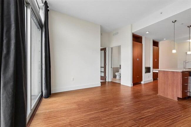 Building Photo - 111 N 12th St