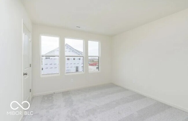 Building Photo - 3242 Arabian Ln