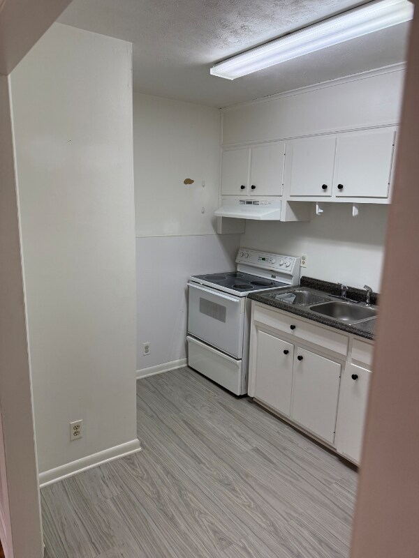 Building Photo - 202 E Washington St