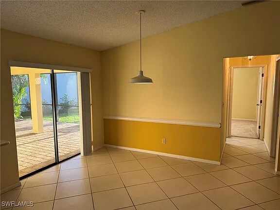 Building Photo - 4628 SW 18th Ave