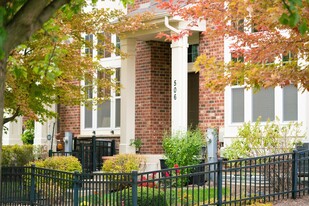 Building Photo - 506 Grosvenor Ln