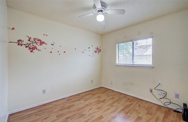 Building Photo - 11323 Windmark Dr