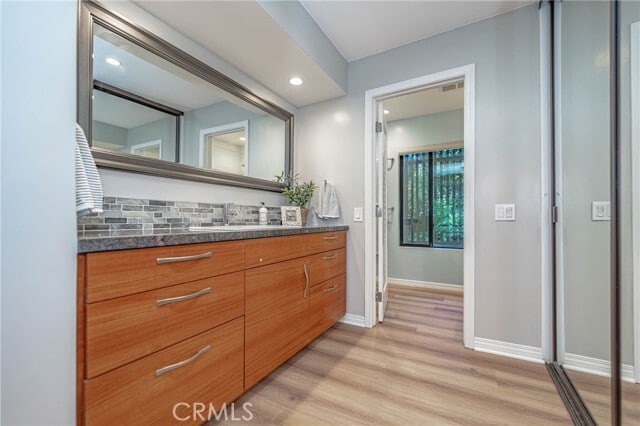 Building Photo - 48 Arboles