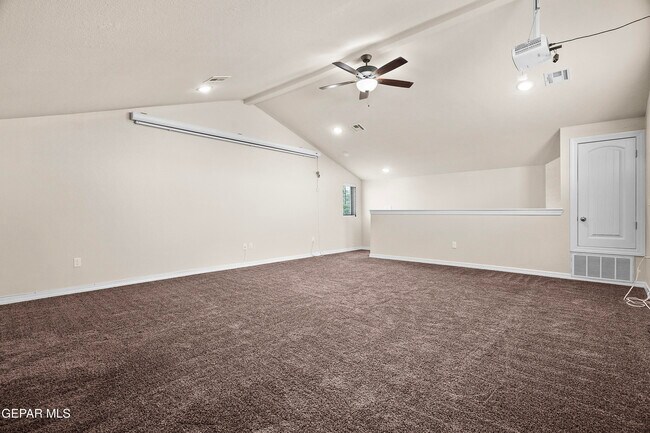 Building Photo - 618 Rafael Marmolejo St