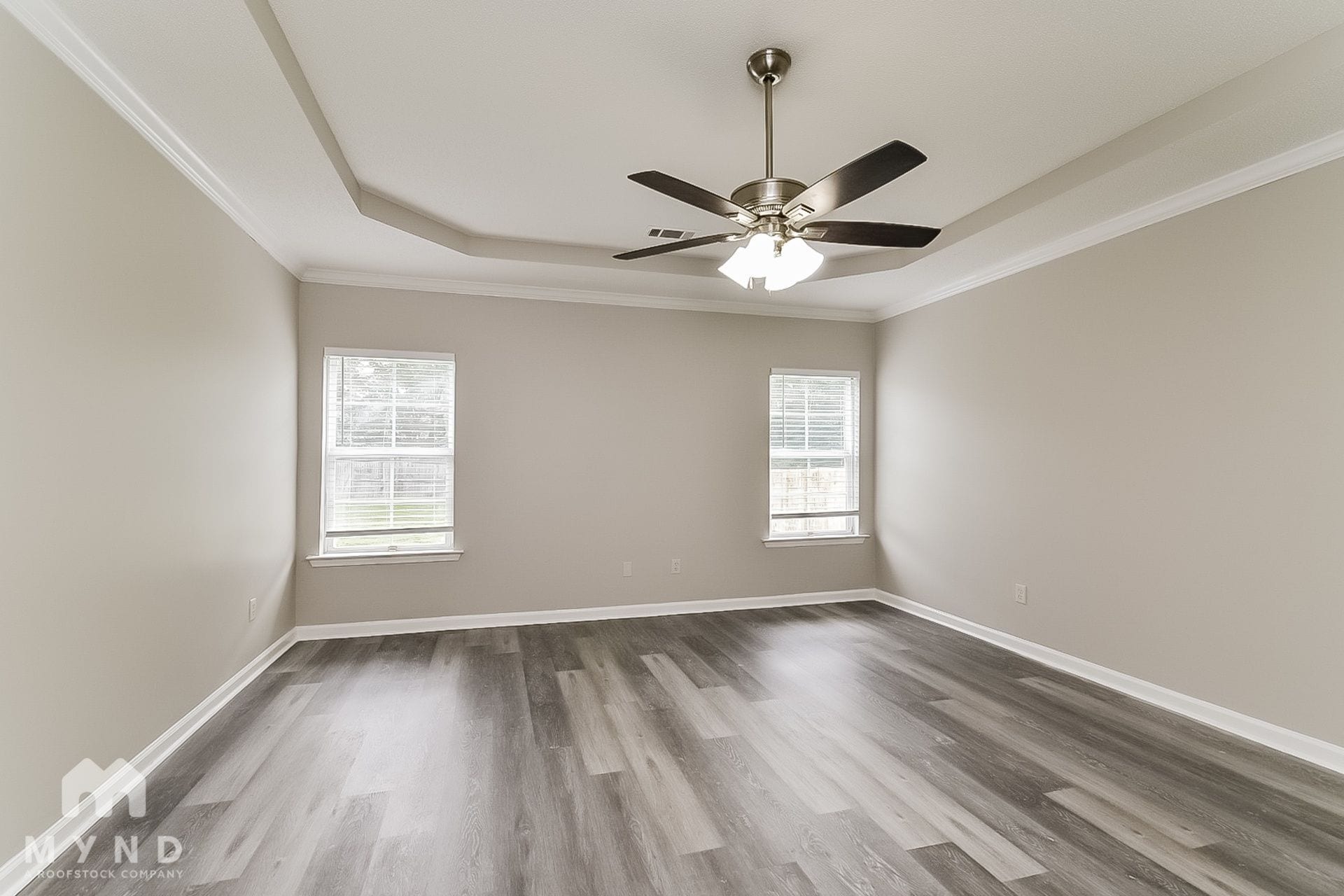 Building Photo - 4050 Sidlehill Dr