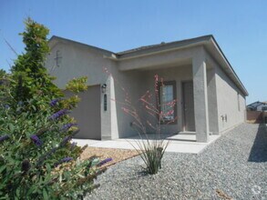 Building Photo - Valedon