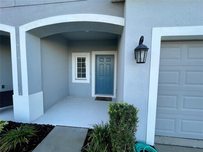 Building Photo - 6417 Fairmont Ln