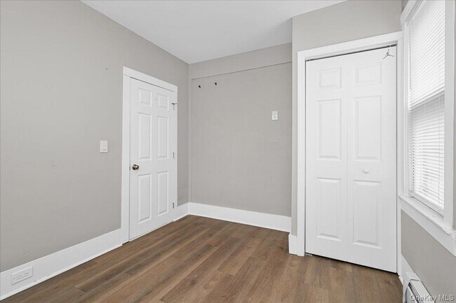 Building Photo - 453 NY-17M