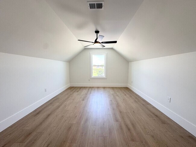 Building Photo - Myrtle Beach - 4 Bedroom / 2 Bathroom Custom Home