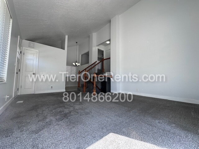 Building Photo - NO DEPOSIT option available for qualified ...