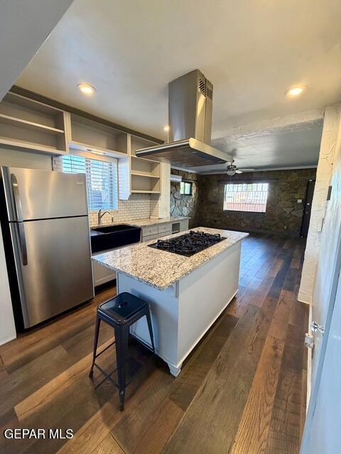 Building Photo - 4018 Sacramento Ave