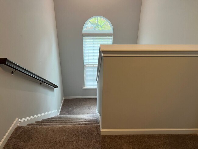 Building Photo - FURNISHED Three Bedroom Wellstone Model Home