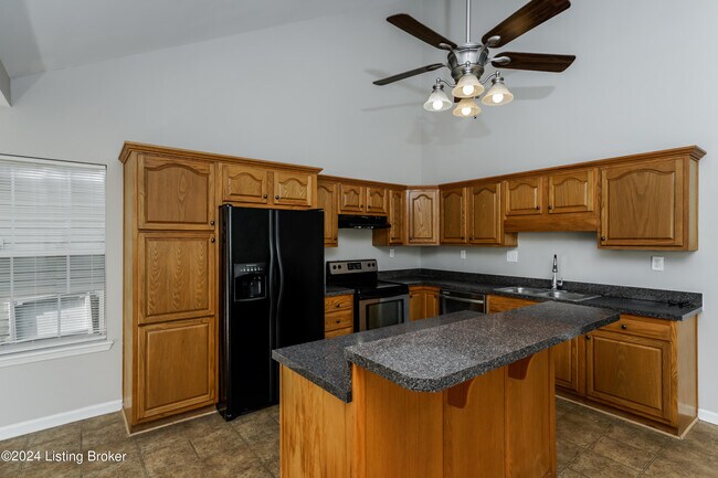 Building Photo - 13024 Bessels Blvd
