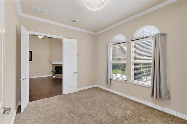 Building Photo - 604 Knightsbridge Ln