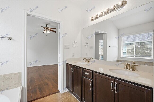 Building Photo - 1515 Colgate Dr