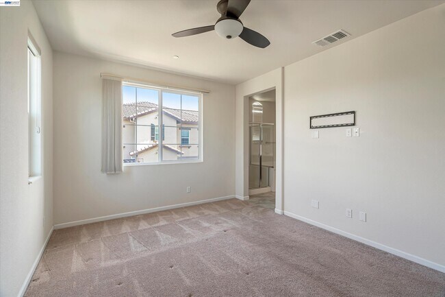 Building Photo - 1139 Genco Terrace