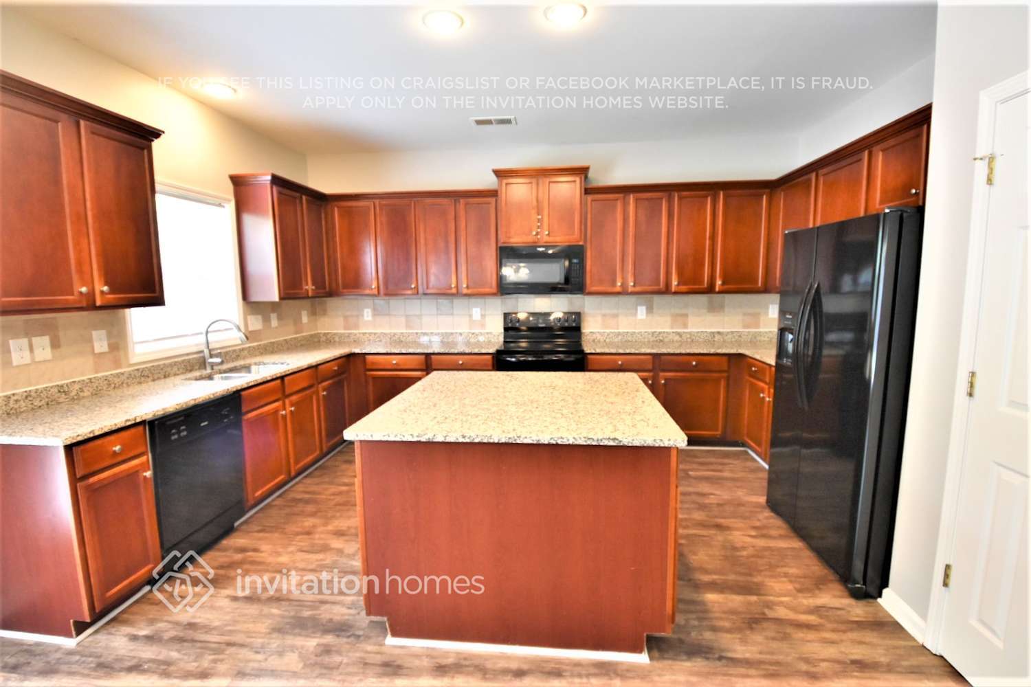 Building Photo - 2427 Godsey Wood Dr