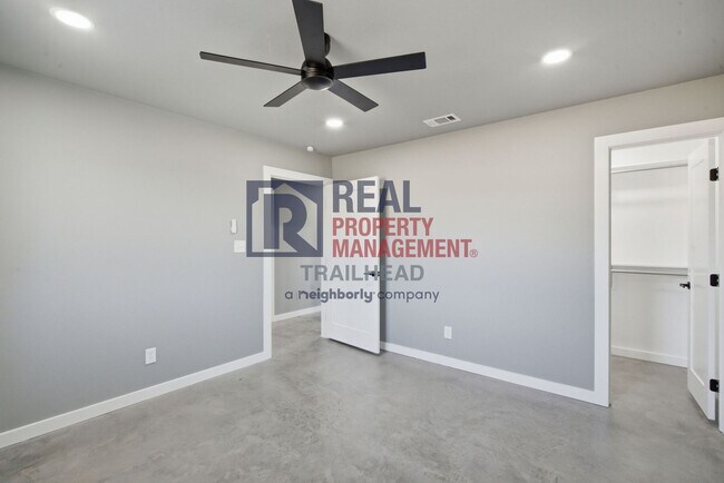 Building Photo - 14250 Co Rd 209