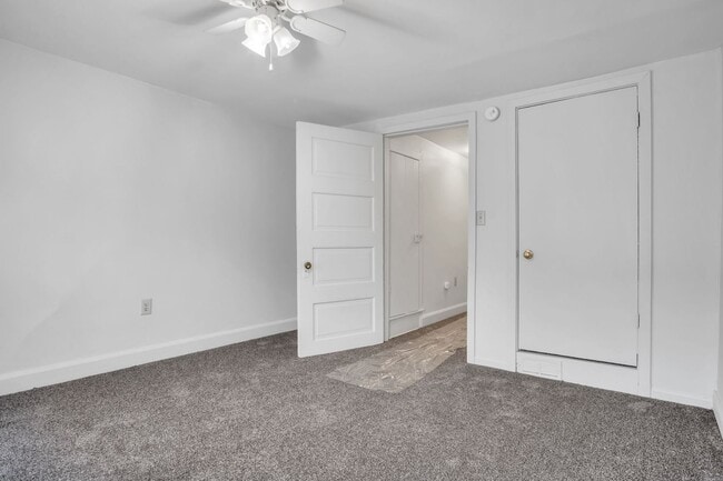 Building Photo - 2 bedroom 1 bathroom located in the heart of Carlisle