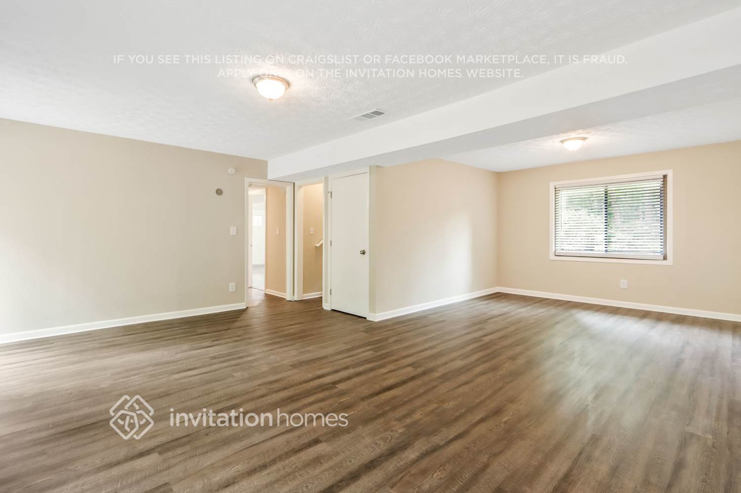 Building Photo - 3164 Periwinkle Dr