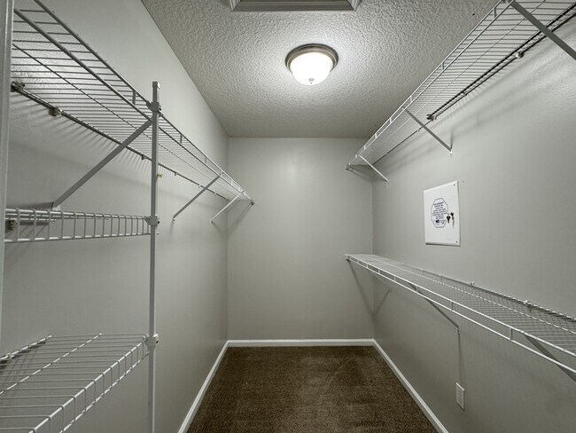 Building Photo - 94267 Woodbrier Cir