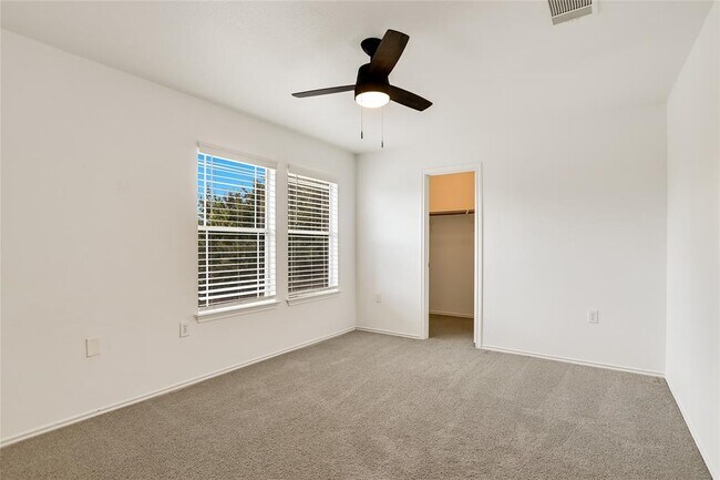 Building Photo - 1628 Poppy Seed Ln