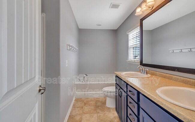 Building Photo - 173 Brickhill Cir