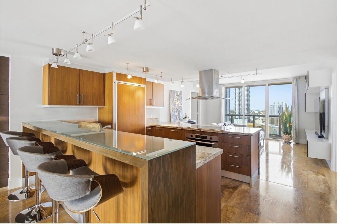 Building Photo - 50 Biscayne Blvd