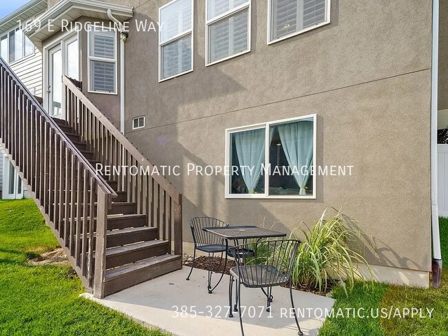 Building Photo - 169 E Ridgeline Wy