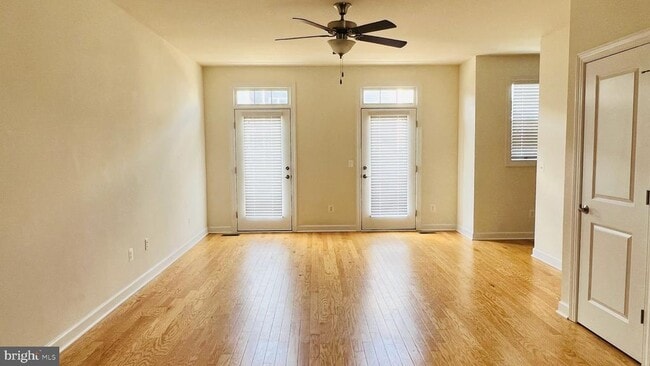Building Photo - 1064 Old Trail Dr