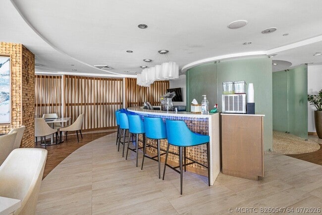 Building Photo - 1500 S Ocean Blvd