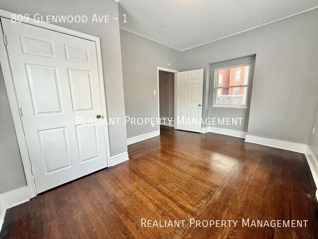 Building Photo - 809 Glenwood Ave