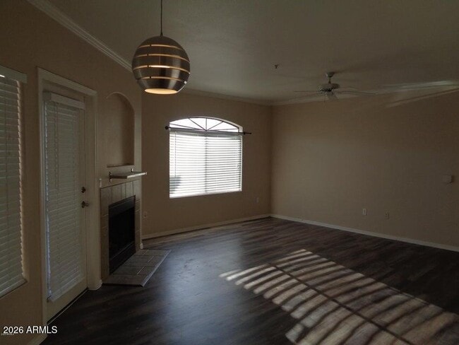 Building Photo - 15095 N Thompson Peak Pkwy